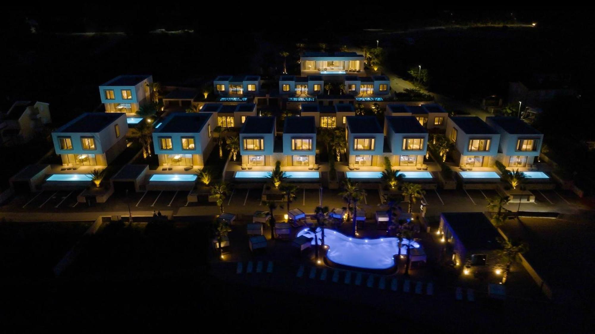 The Palms Resort Ткон Екстер'єр фото