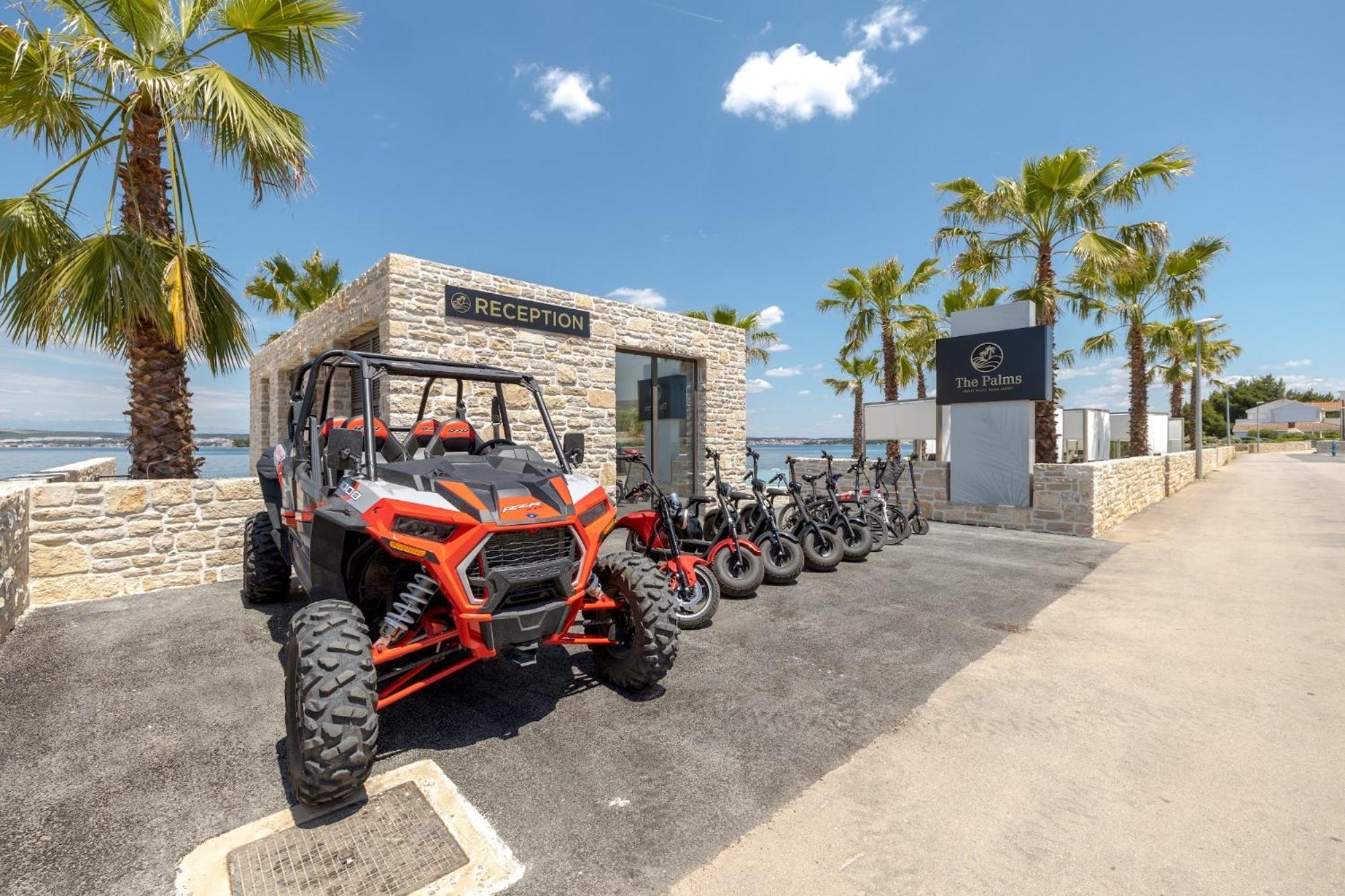 The Palms Resort Ткон Екстер'єр фото
